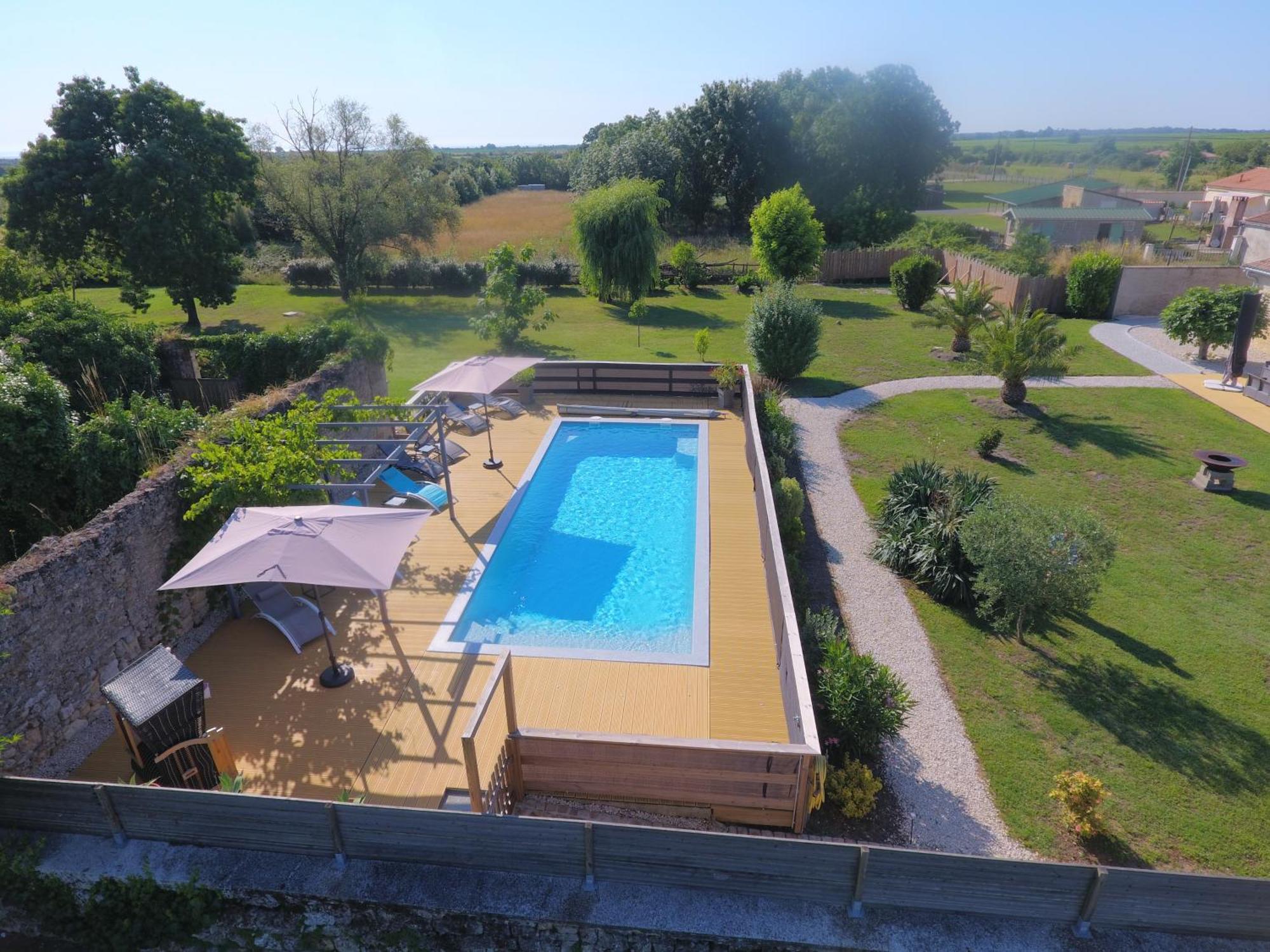Domaine Des Pres De Joussac - Protocole Sanitaire Strict Jau-Dignac-et-Loirac Exterior foto